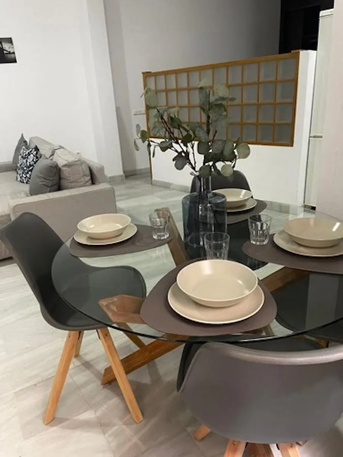 Holidays2Malaga Jinetes Junto Casco Historico & Parking Appartement